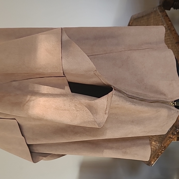 Chico's faux suede jacket with zipper sleeve - Picture 6 of 7